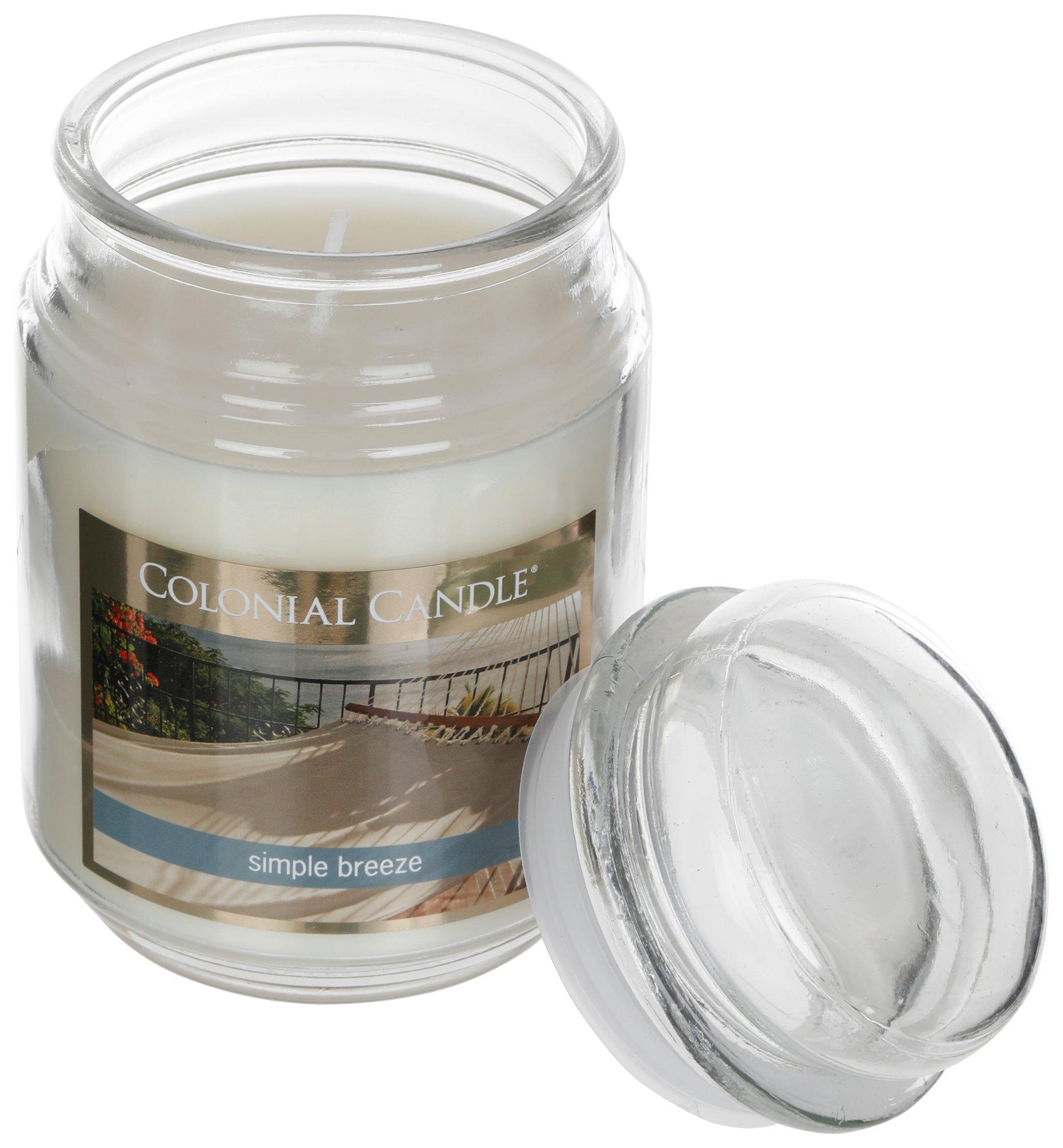 18 Oz. Simple Breeze Scented Candle